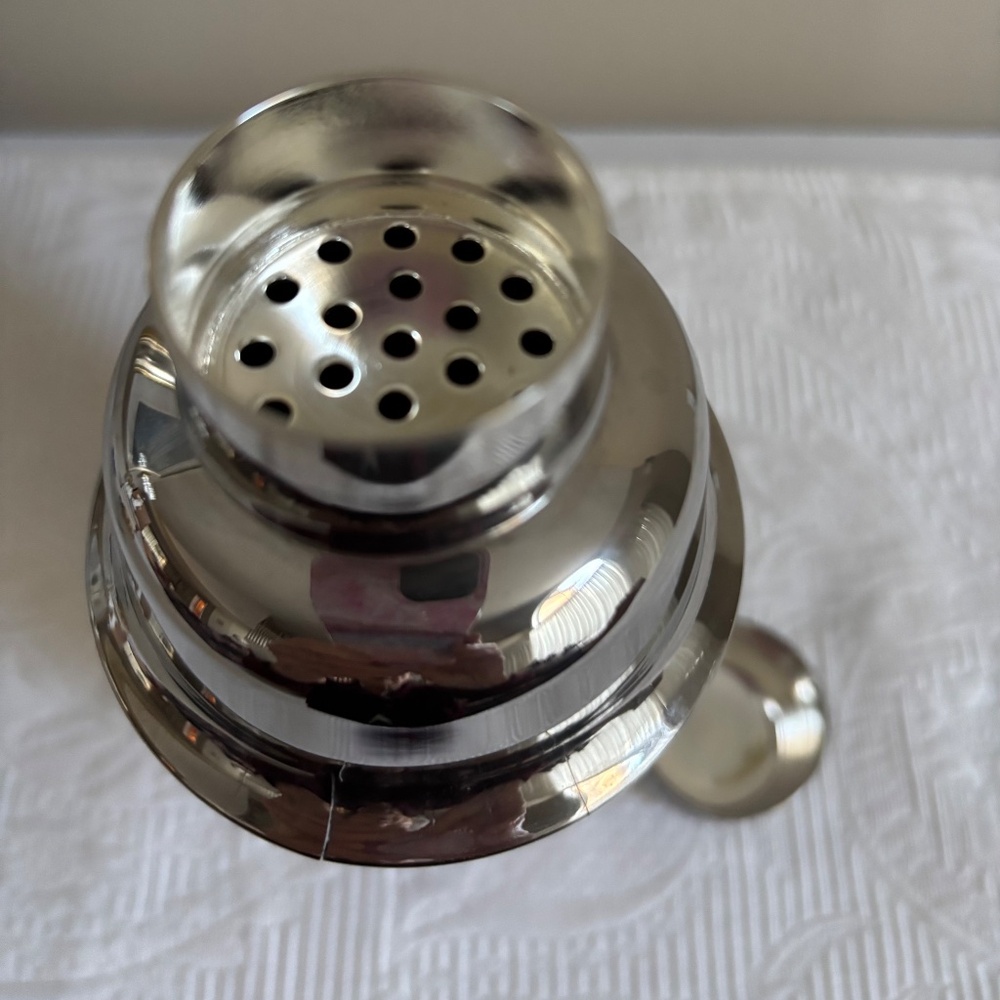 Stainless Steel Cocktail Shaker - Picture 2 of 2